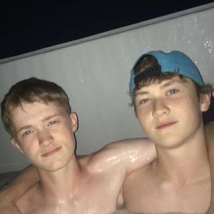 Meet your Posher, Adam